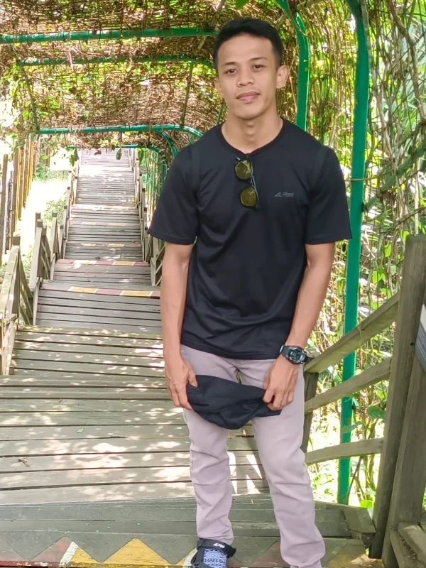 andi makmur, S.Pd