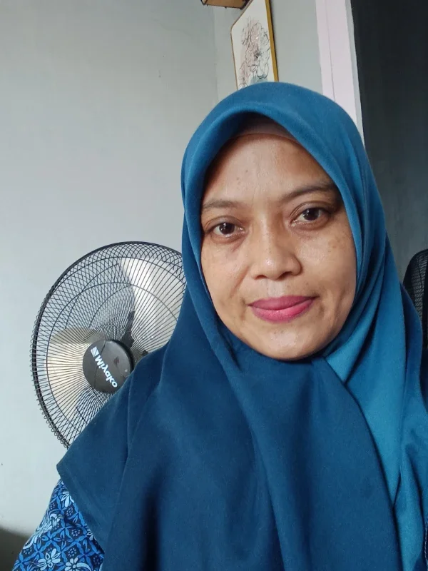 Andi Kurniawati, SKM