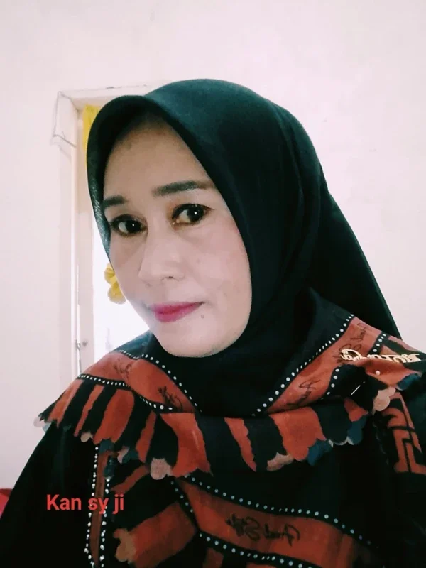 Hadra,S.pd