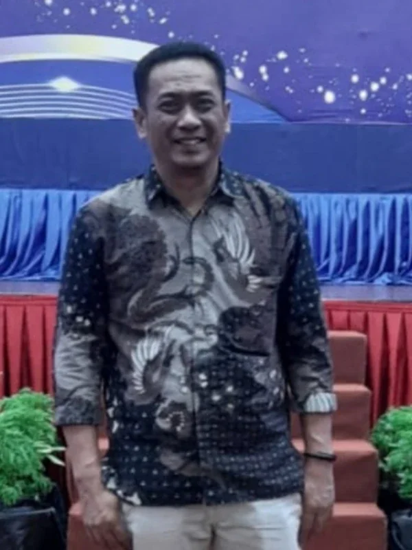 Dr. Jamaluddin, M.Pd.