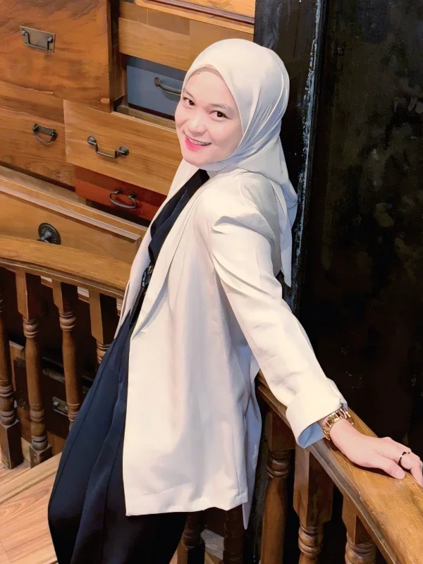 Yunita Fibriani, S.Pd